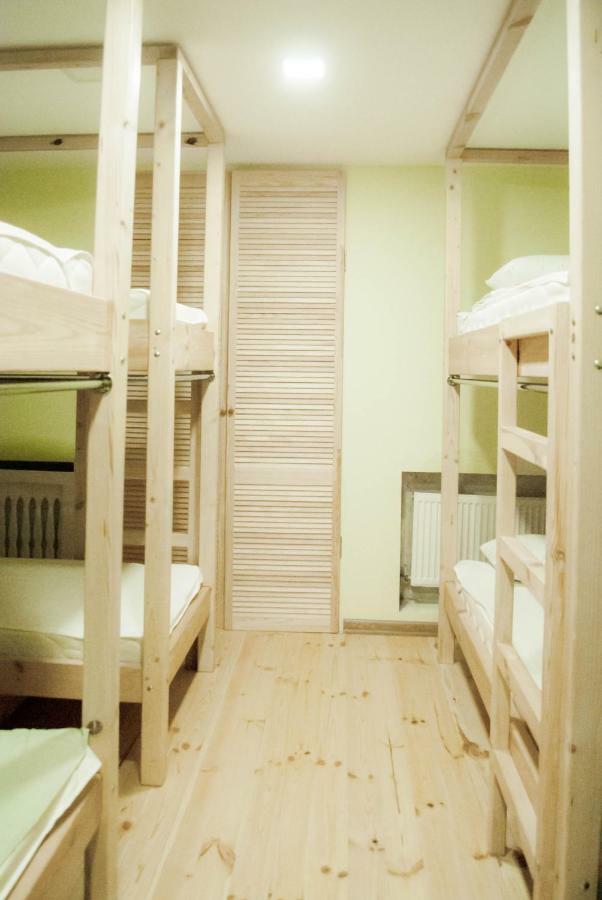 Hostel Uyutniy Dvorik オデッサ エクステリア 写真