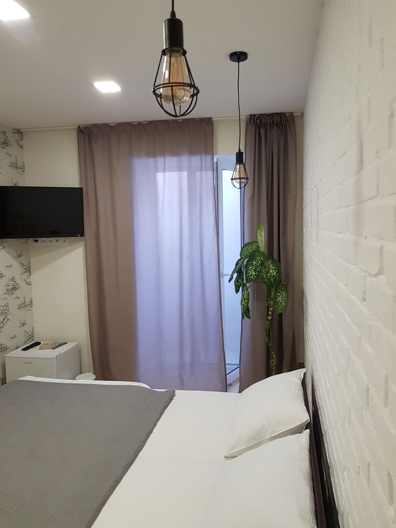 Hostel Uyutniy Dvorik オデッサ エクステリア 写真