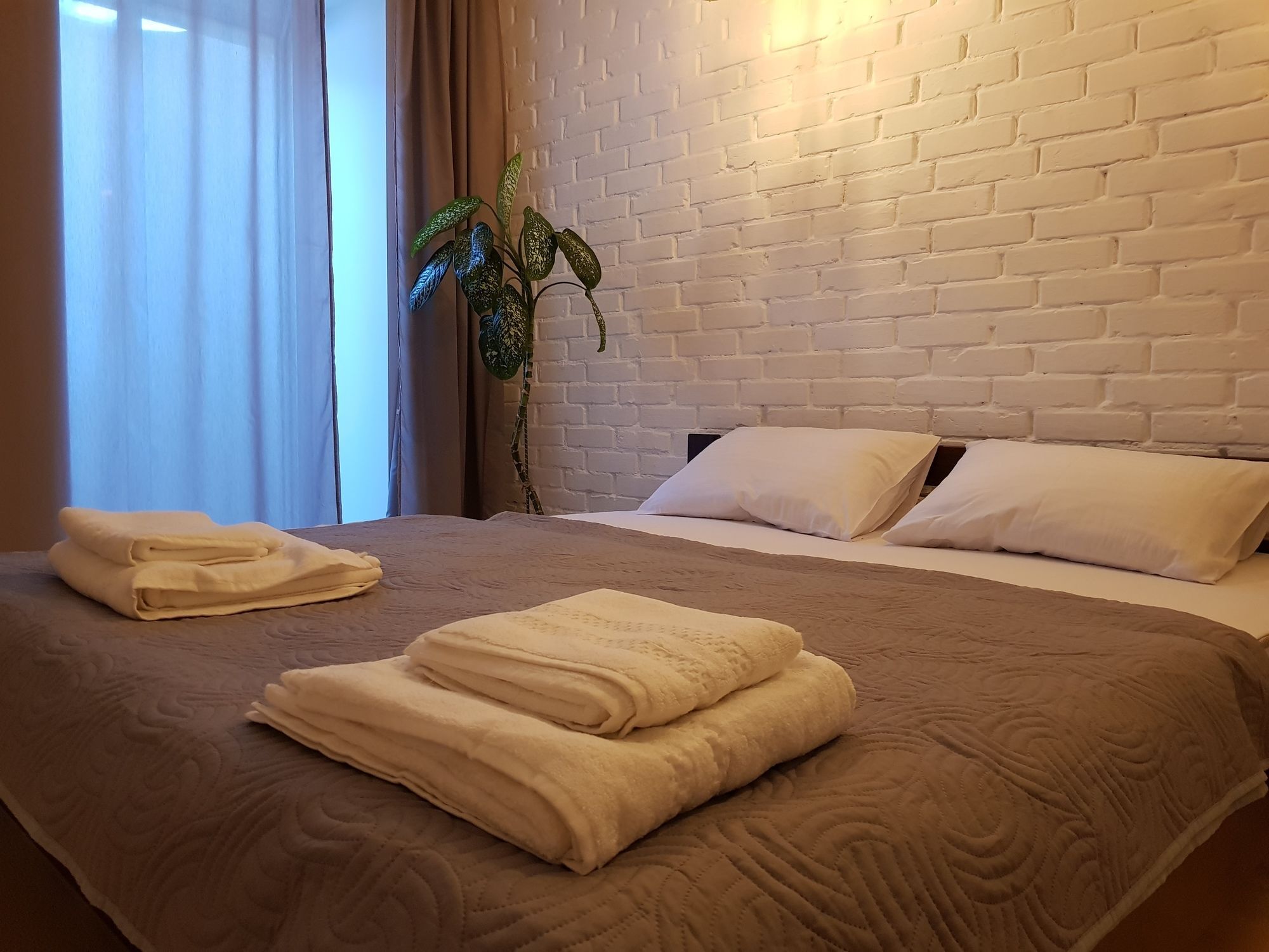 Hostel Uyutniy Dvorik オデッサ エクステリア 写真